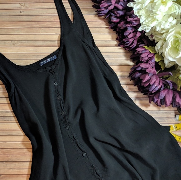 Brandy Melville Tops - Brandy Melville Handkerchief Asymmetrical Tank